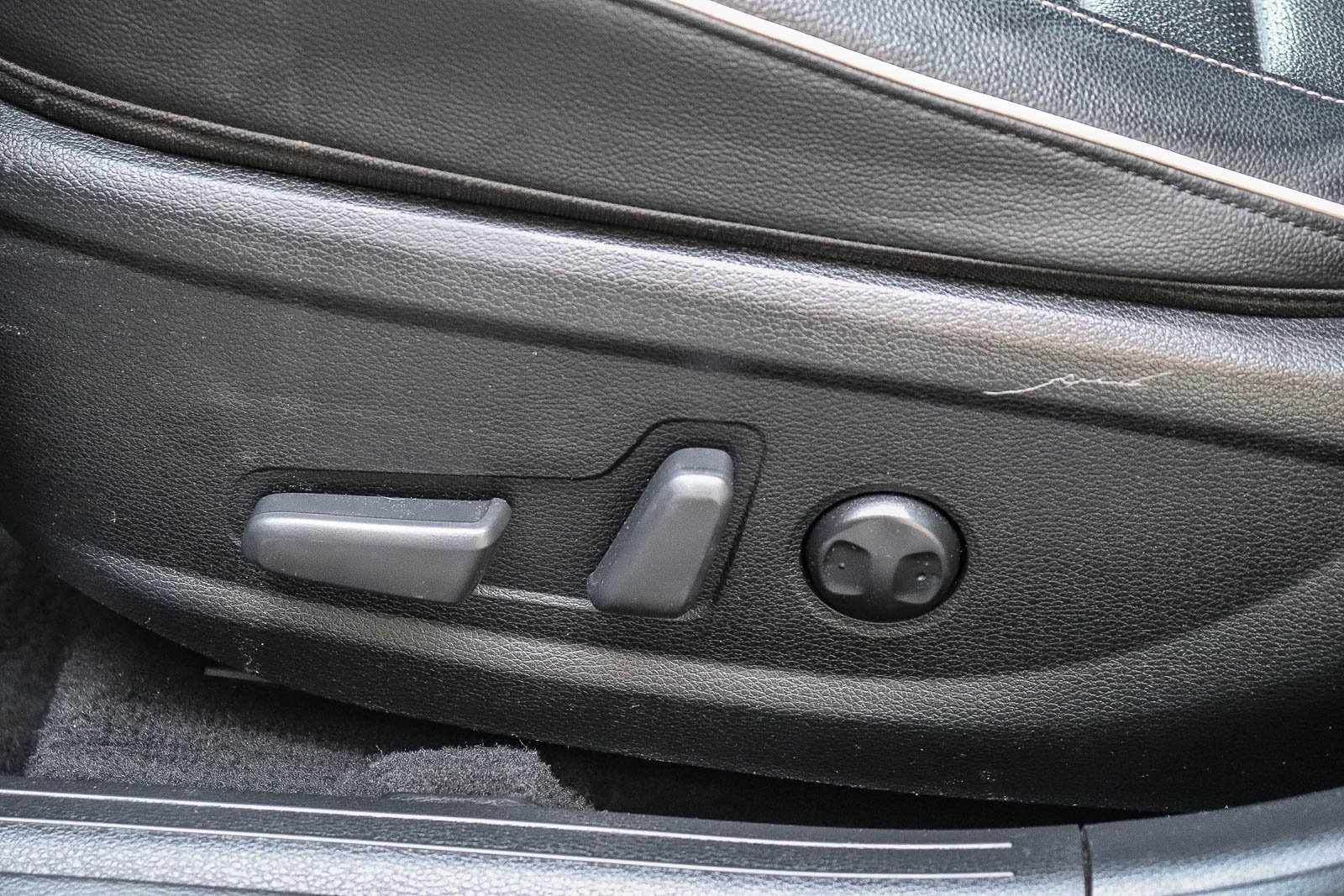Used 2023 Steel Gray Kia GT-Line image 26