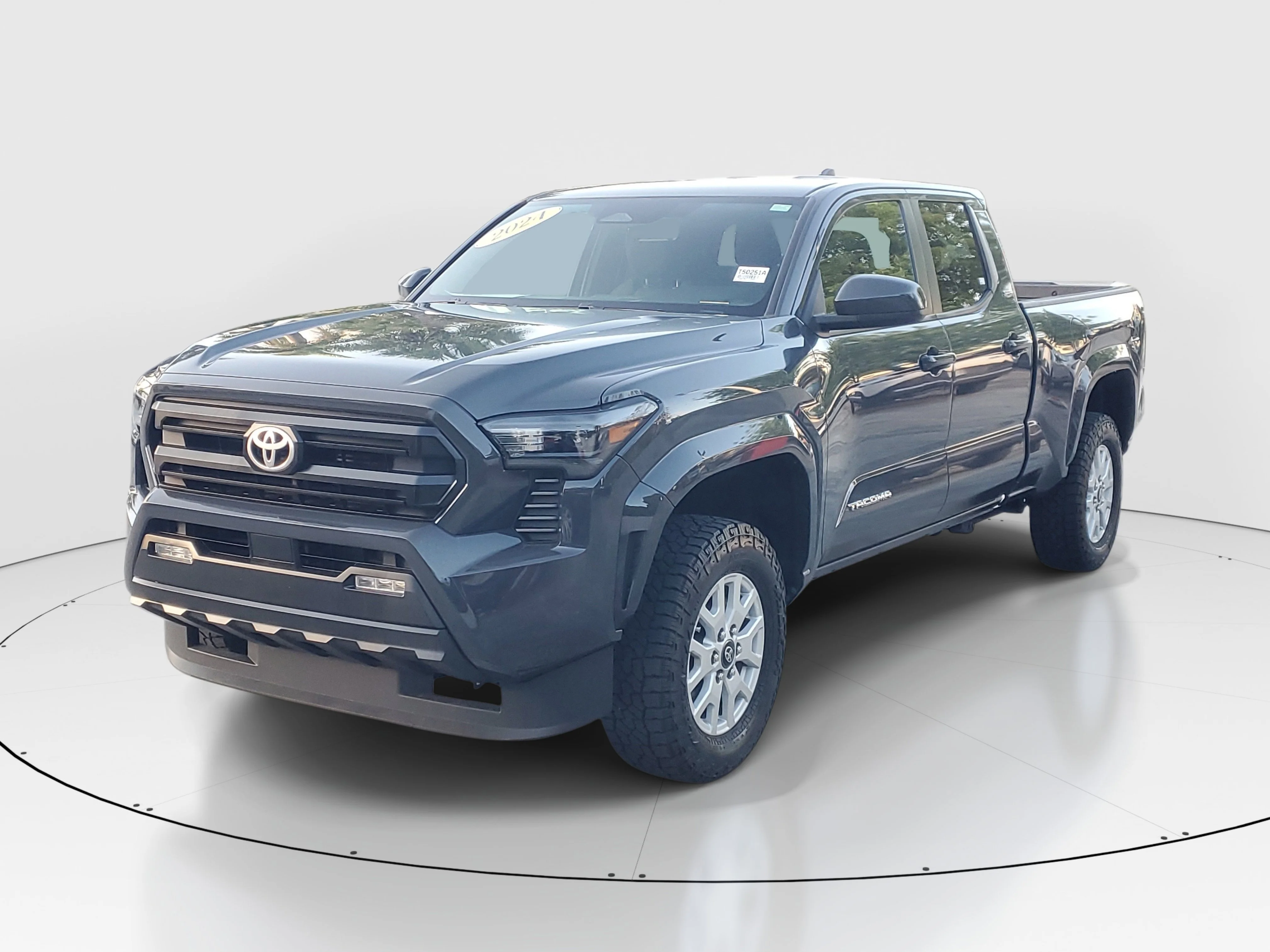 Used 2024 Underground Toyota SR5 image 3