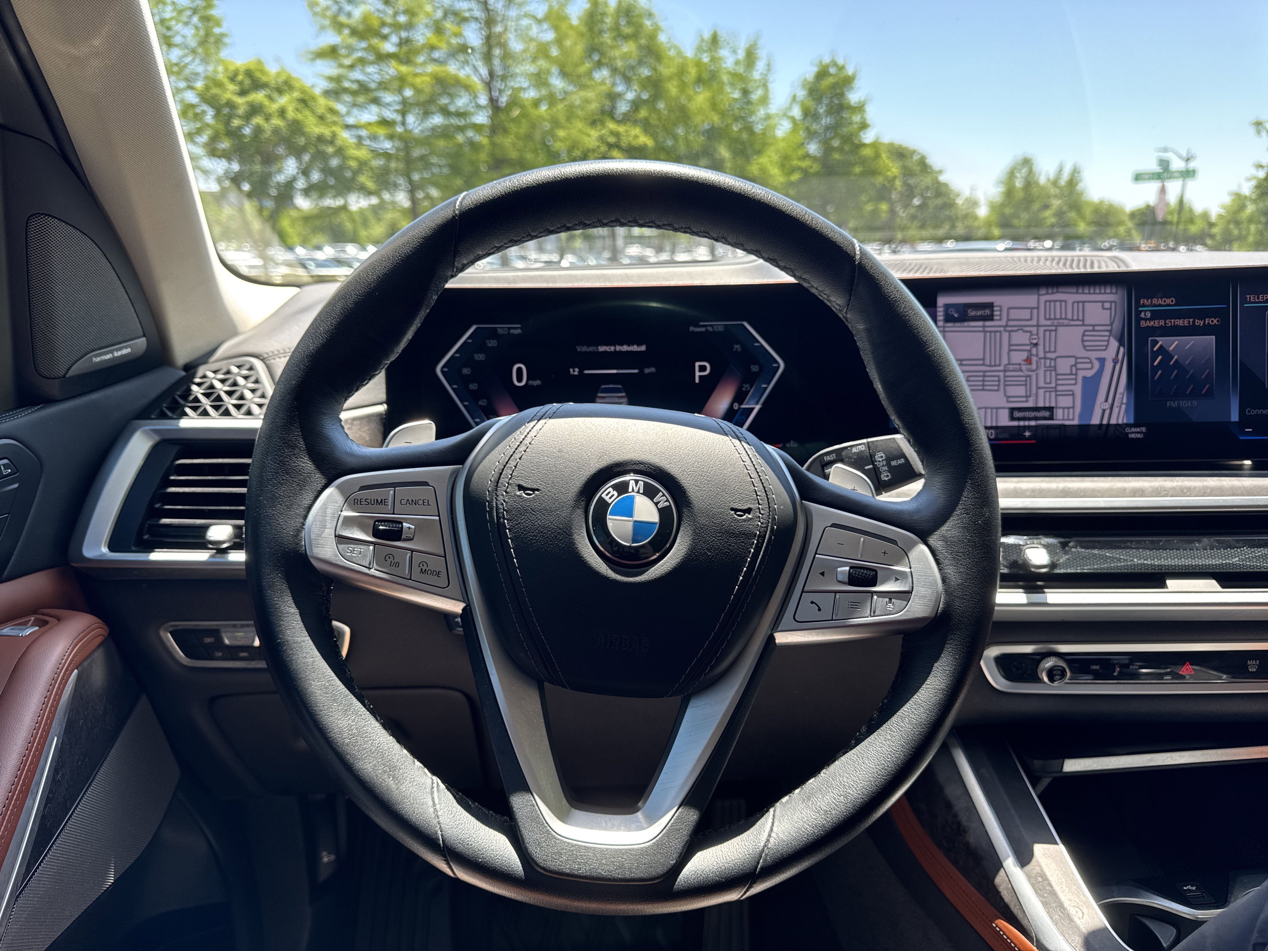 Certified Used 2023 Mineral White Metallic BMW xDrive40i image 20