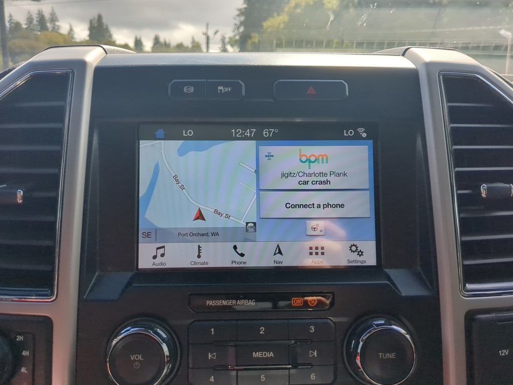 Used 2019 Black Metallic Ford Lariat image 22