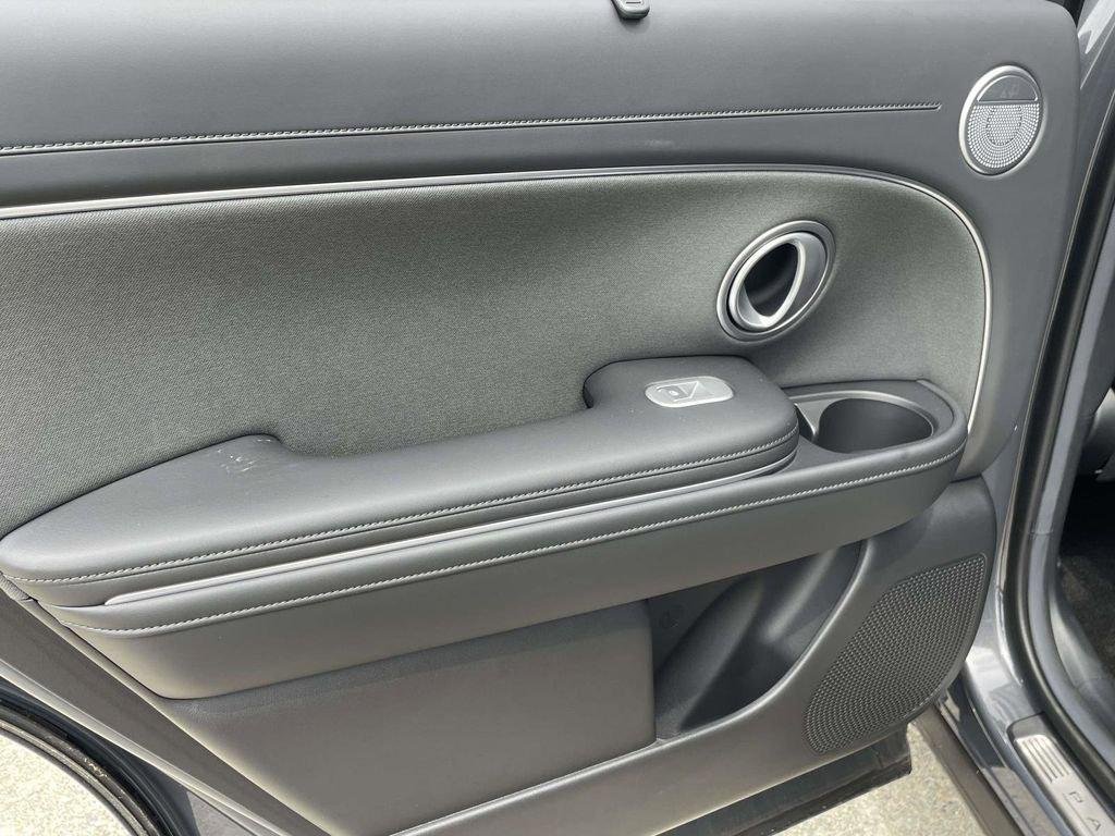 New 2026 Gray Hyundai Calligraphy FWD image 38