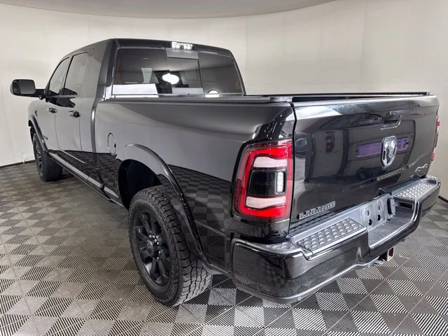 Certified Used 2019 Diamond Black Ram Laramie image 6