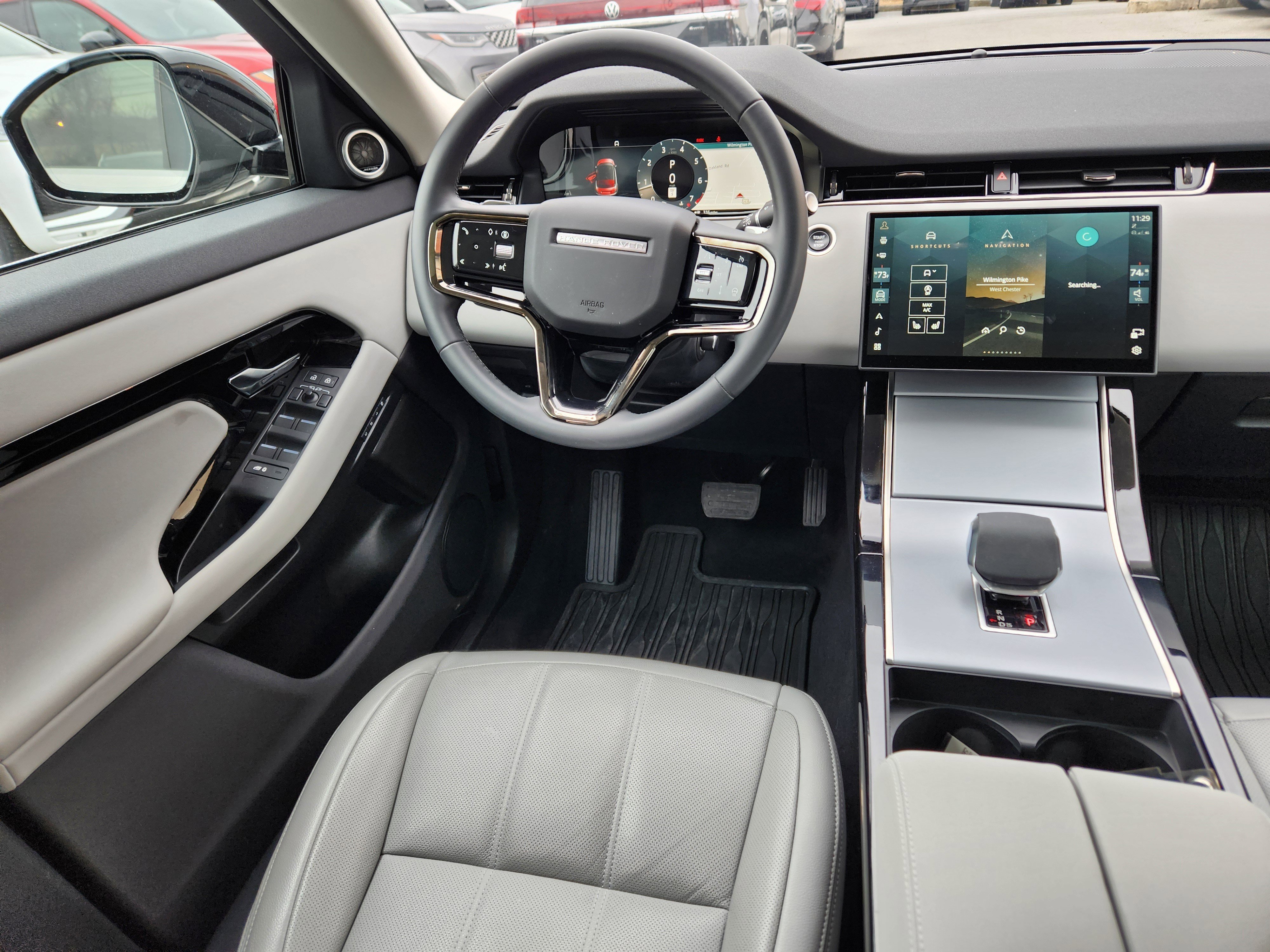 Certified Used 2025 Seoul Pearl Silver Metallic Land Rover S image 13