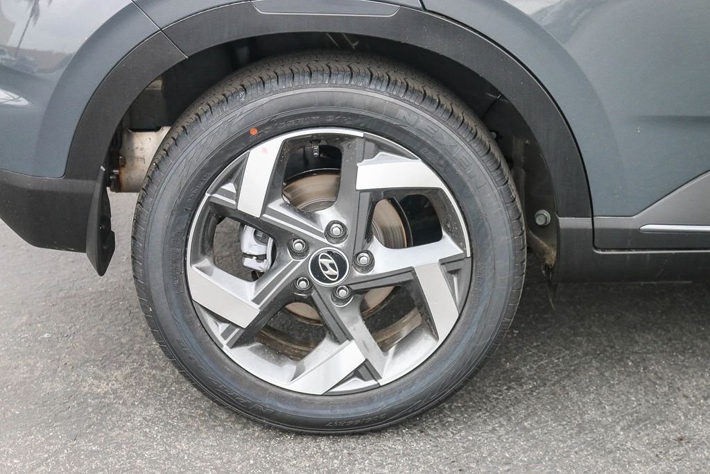 New 2026 Gray Hyundai SEL image 9