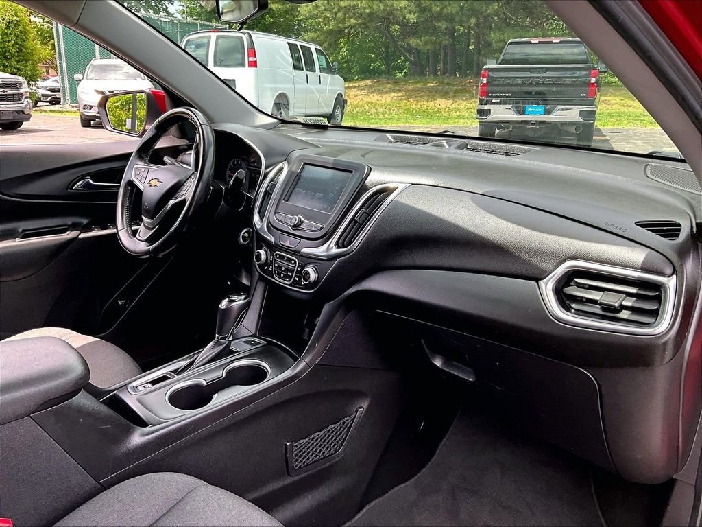 Used 2018 Red Chevrolet LT image 21