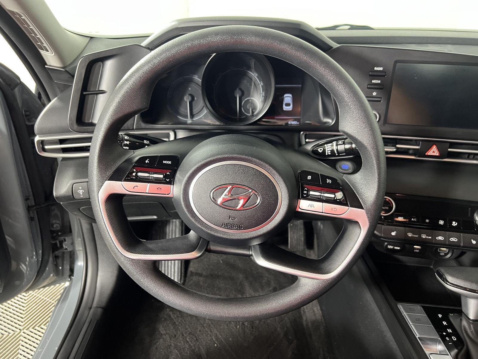Used 2022 Electric Shadow Hyundai Blue image 35