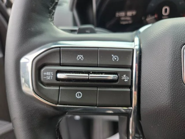 Used 2026 White GMC Elevation image 35
