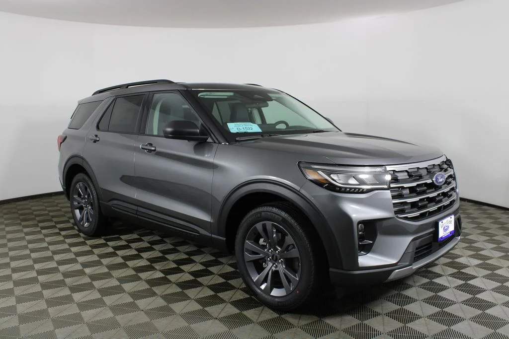 2026 Ford Explorer Active 4WD's photo