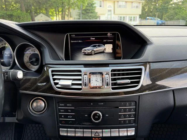 Used 2016 Black Mercedes-Benz E 400 image 24