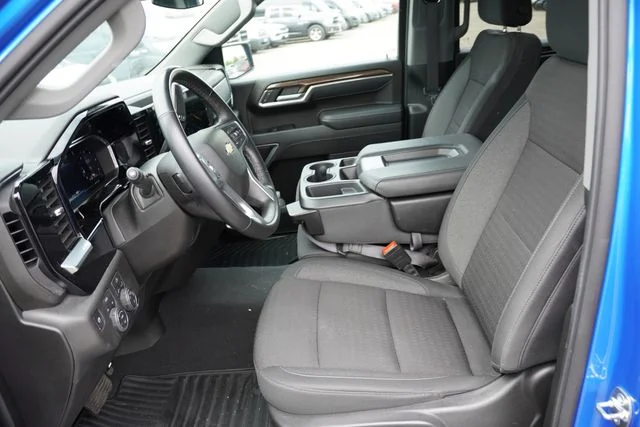 Certified Used 2026 Blue Chevrolet LT image 4