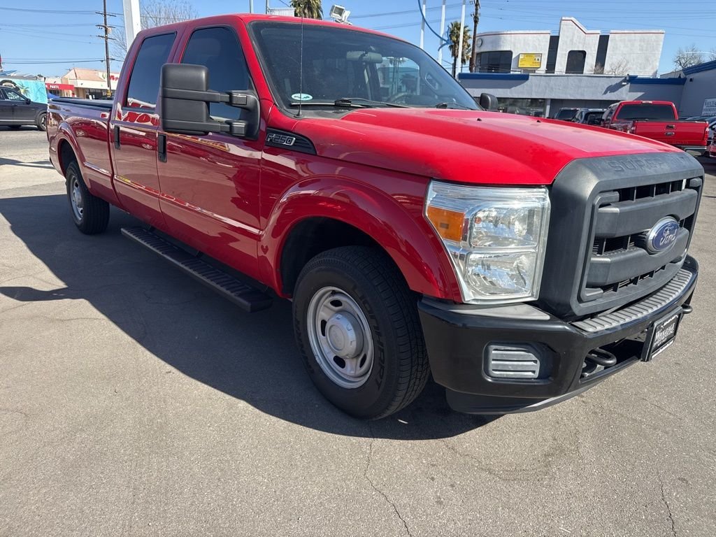 2015 Ford F-250 XL Crew Cab 172 in's photo