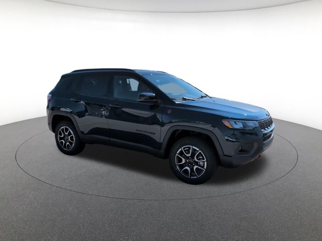 New 2026 Fathom Blue Pearl-Coat Exterior Paint Jeep Trailhawk image 2