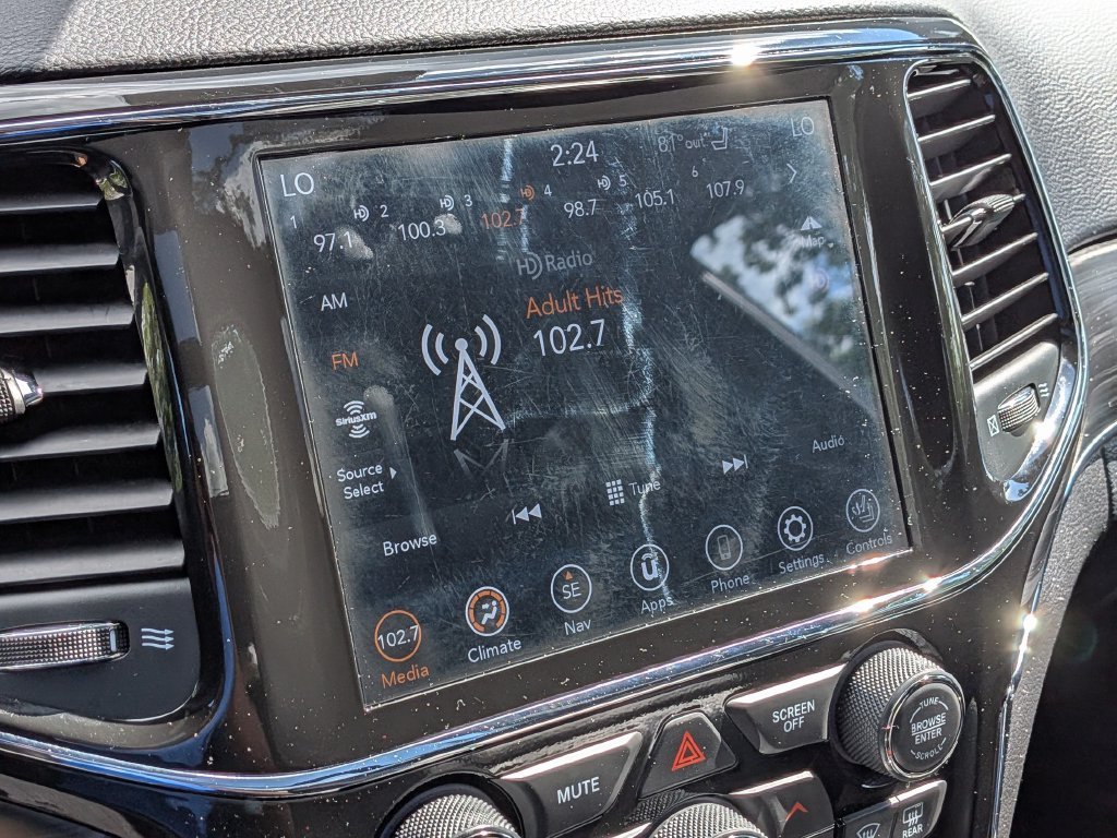 Used 2021 Black Jeep Limited image 24