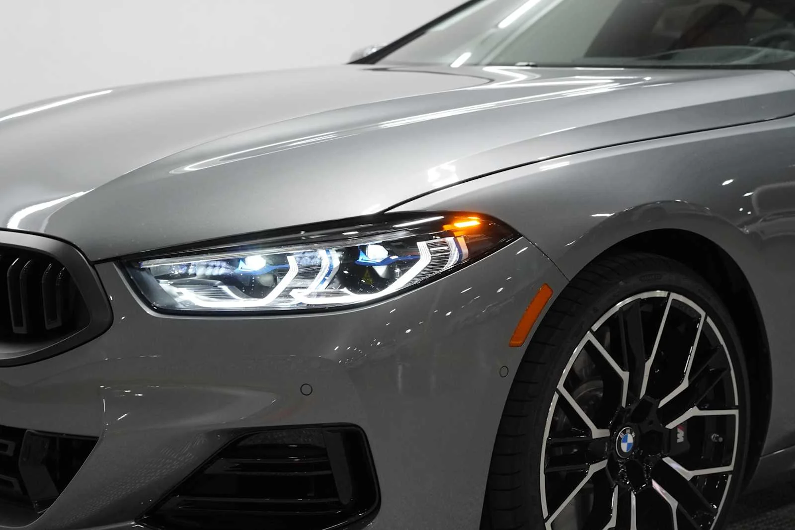 New 2026 Skyscraper Grey Metallic BMW 840i image 6