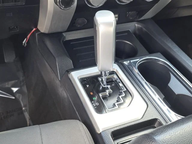 Certified Used 2019 Midnight Black Metallic Toyota SR5 image 21