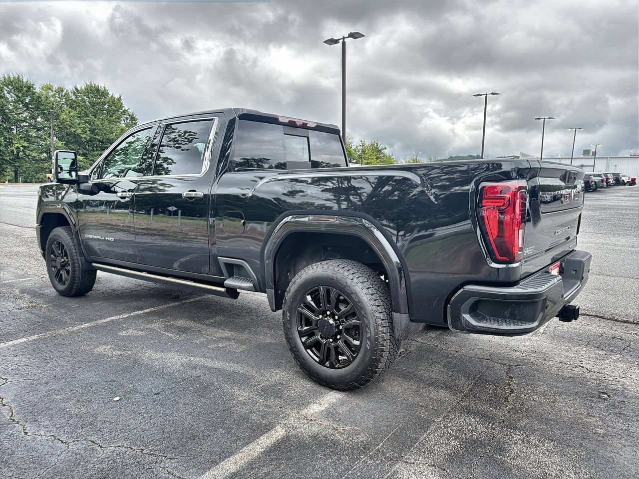Used 2021 EBONY TWILIGHT METALLIC GMC Denali image 6