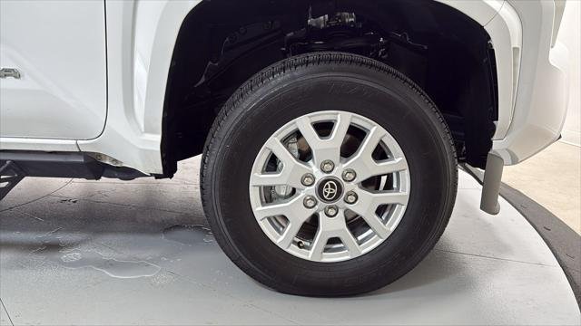 Certified Used 2025 ICE CAP Toyota SR5 image 21
