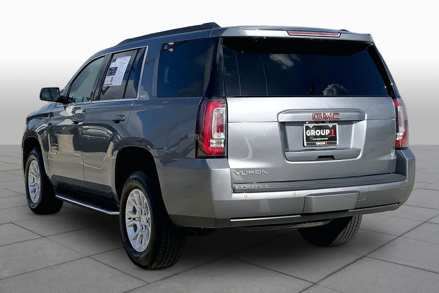 Used 2019 Satin Steel Metallic GMC SLT image 12