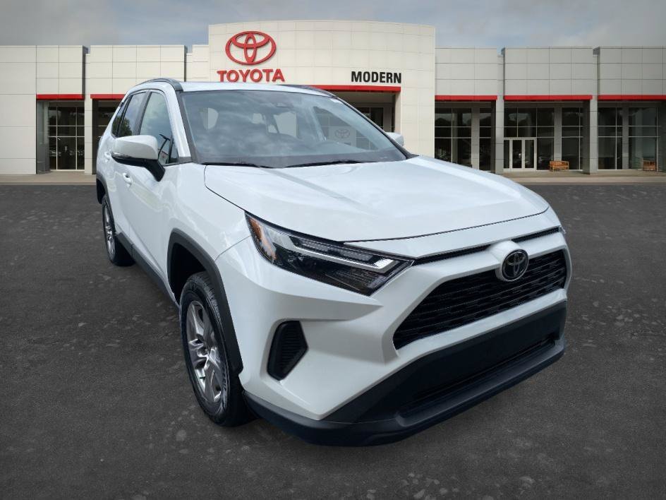 Certified Used 2022 White Toyota XLE image 3