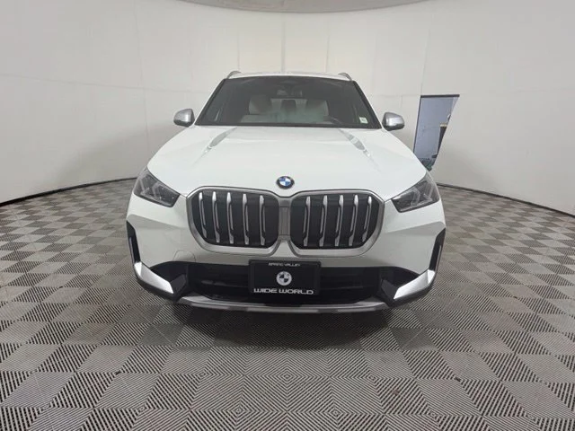 Certified Used 2024 Alpine White BMW xDrive28i image 2