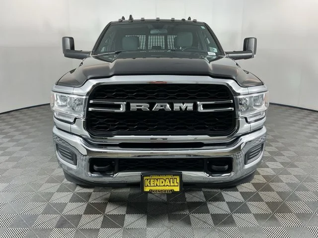 Used 2021 Diamond Black Ram Tradesman image 2