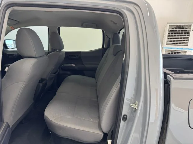 Used 2020 Cement Toyota SR5 image 20