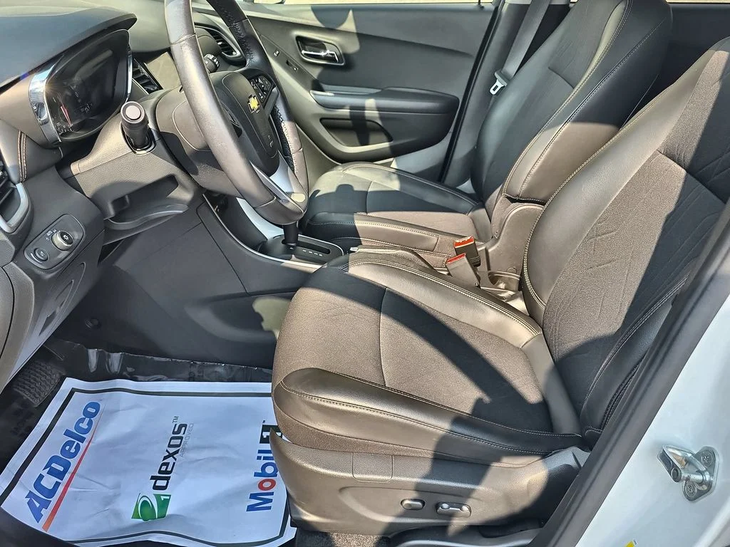 Used 2020 White Chevrolet LT image 20