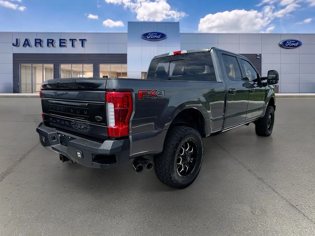 Used 2019 Gray Ford Platinum image 4