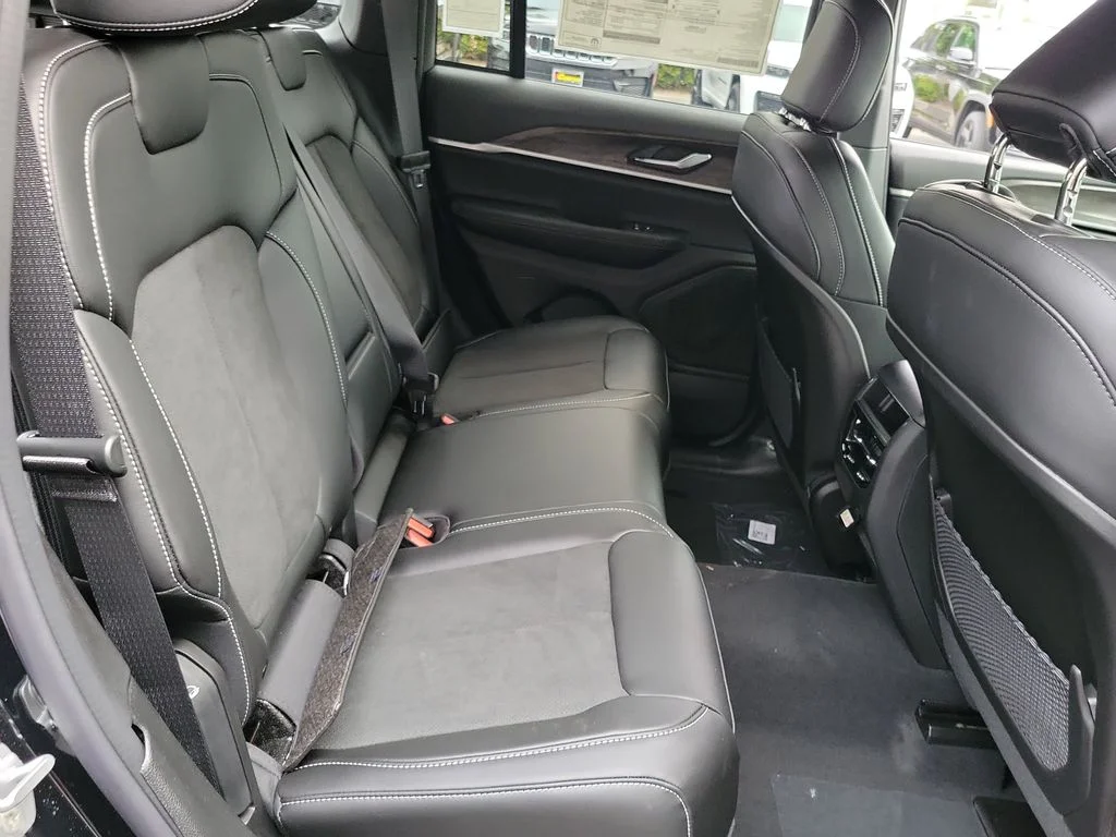 New 2026 Black Jeep Altitude image 18