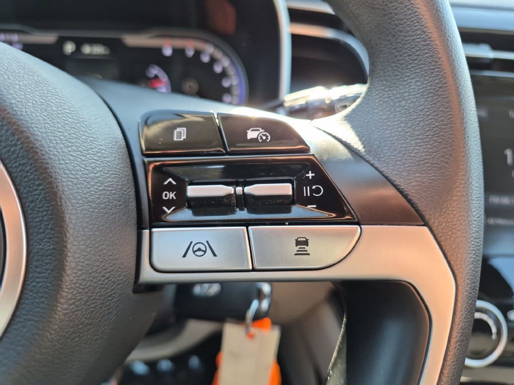 Certified Used 2024 Black Hyundai SE image 15