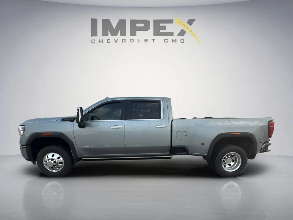 Used 2024 Sterling Metallic GMC Denali Ultimate DRW image 2