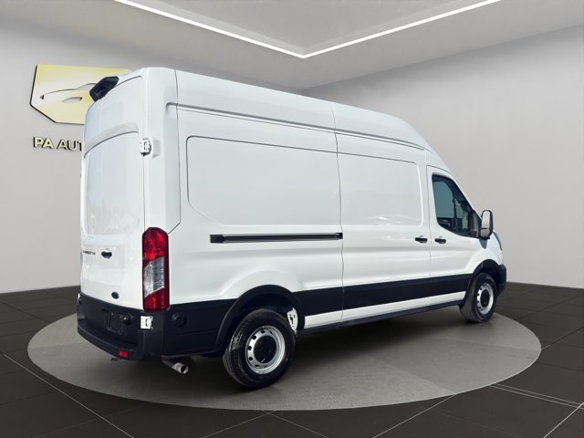 Used 2024 White Ford  image 7