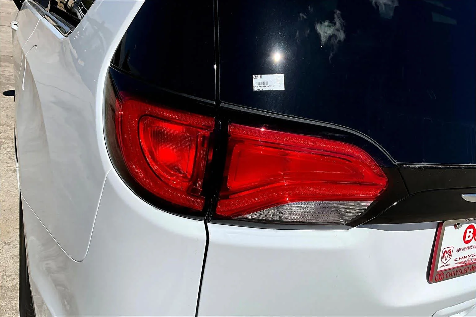 New 2026 Bright White Clearcoat Chrysler LX image 15