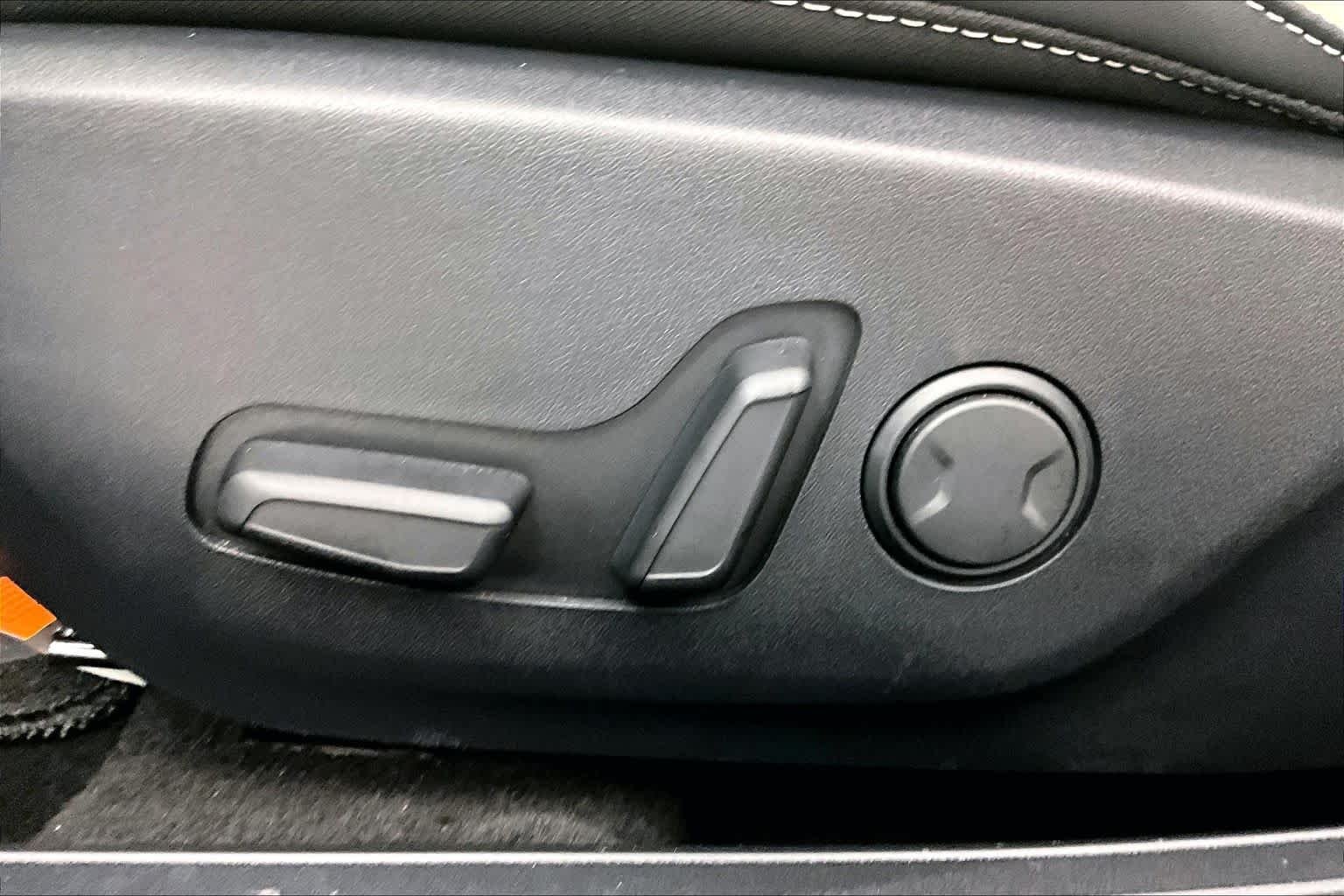 Used 2025 Steel Gray Kia GT-Line image 33