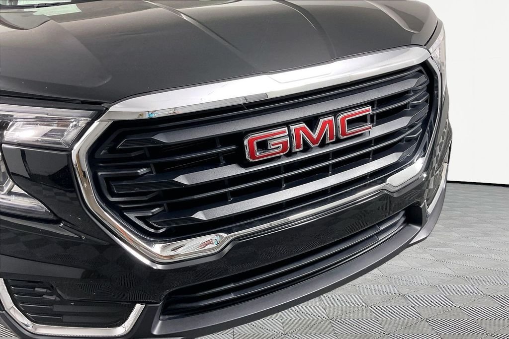 Used 2024 Black GMC SLE image 25