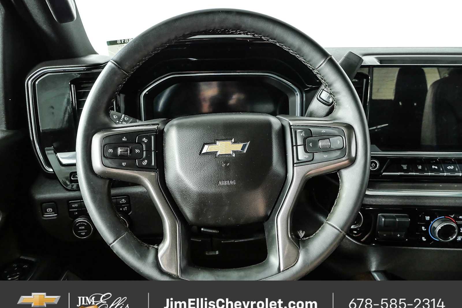 Used 2025 Black Chevrolet High Country image 10