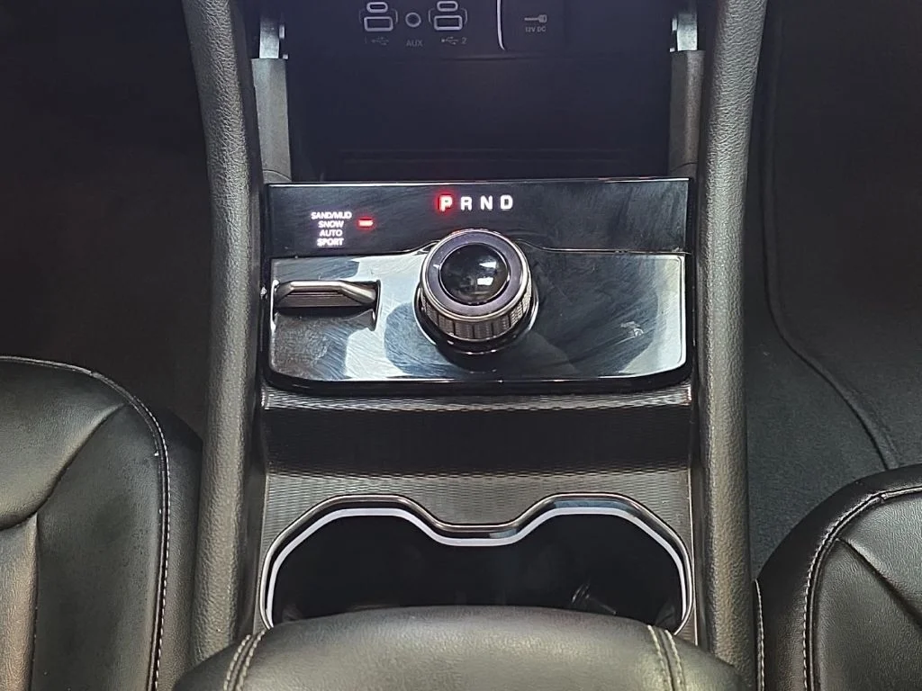 Used 2024 Black Jeep Limited image 23
