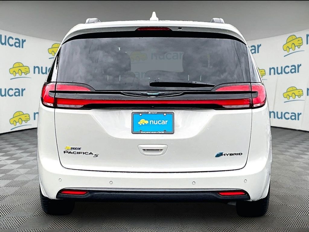 Used 2021 White Chrysler Touring image 5