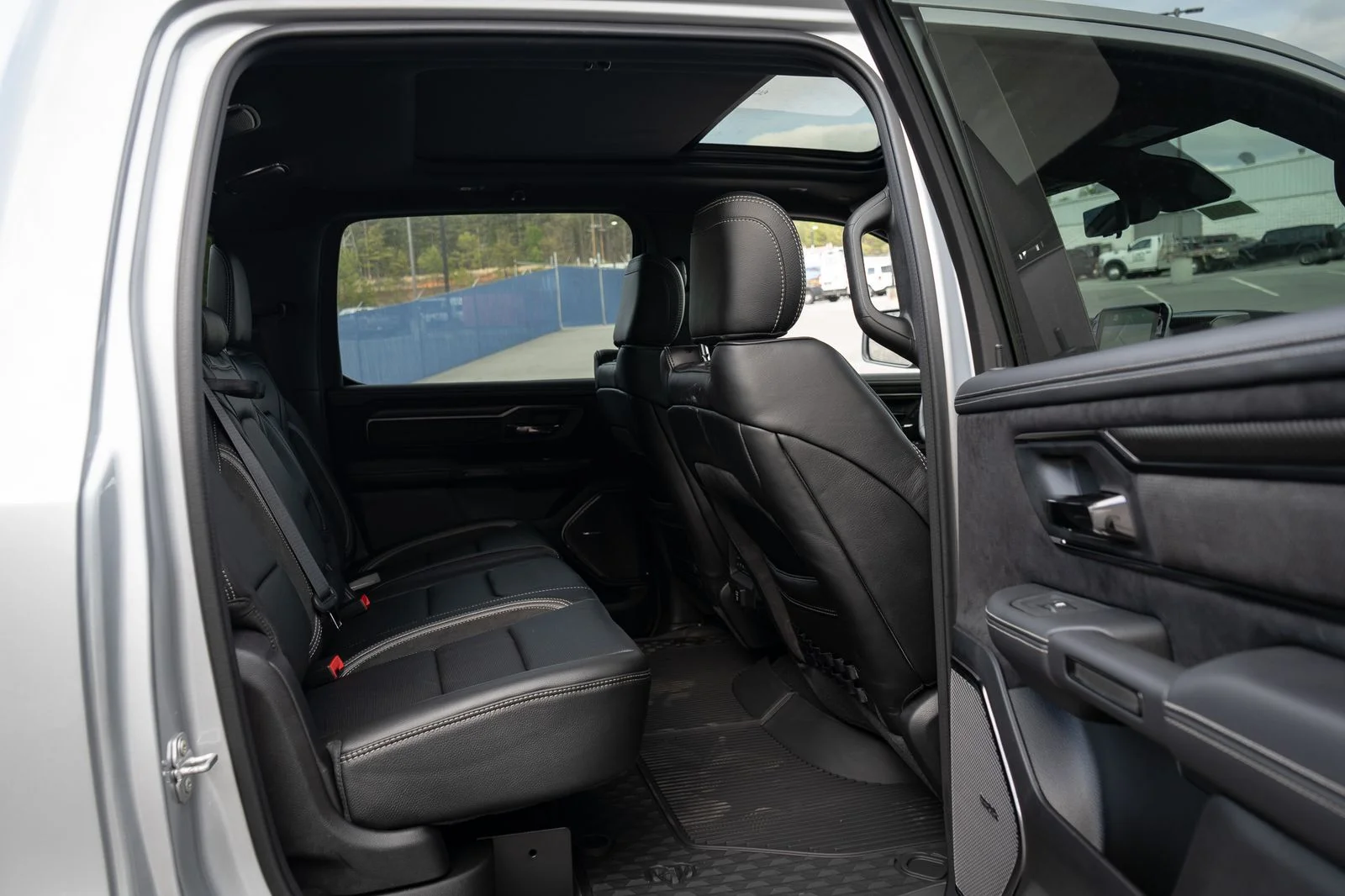 2026 RAM 1500 RHO - Photo 42