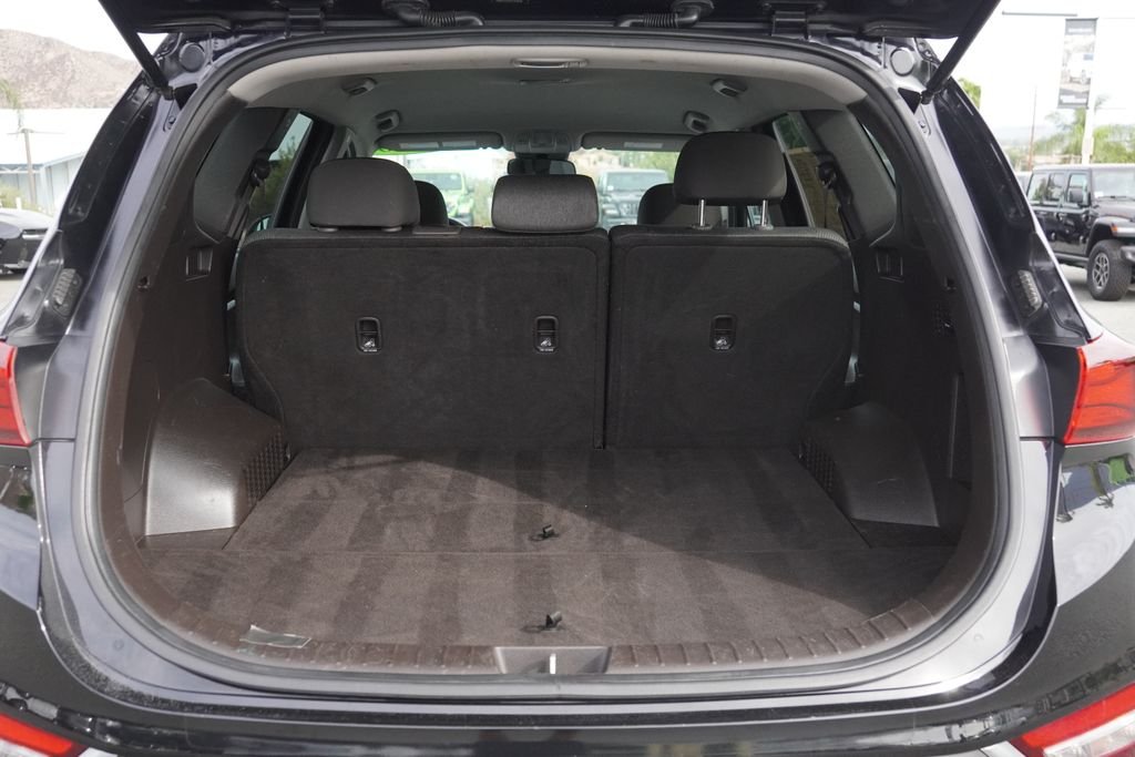 Certified Used 2020 Black Hyundai SE image 37