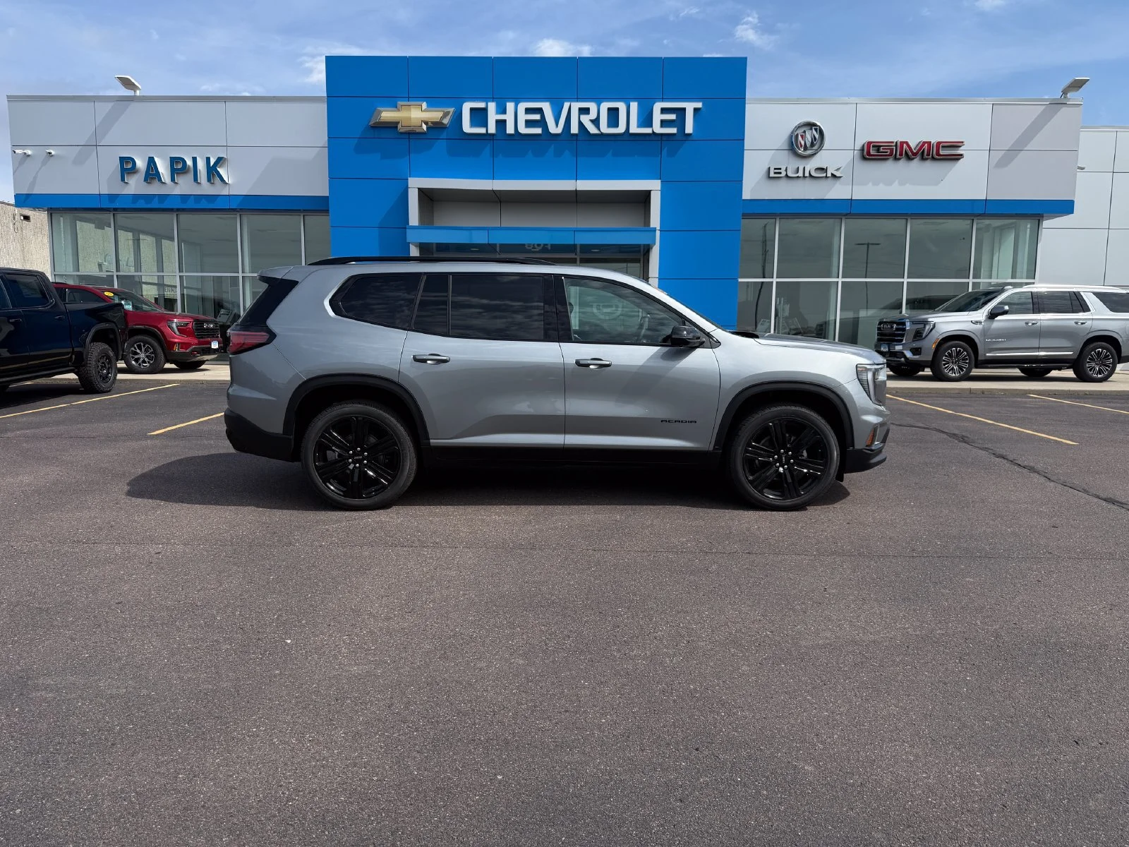 2026 GMC Acadia Elevation
