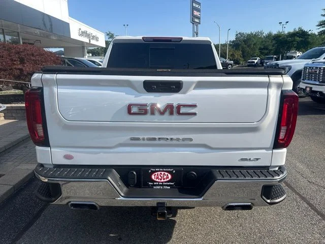 Used 2023 White GMC SLT image 8