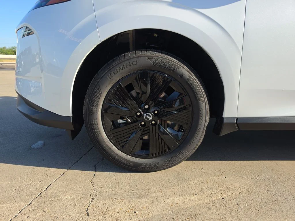 New 2026 Everest White Pearl TriCoat Nissan SV image 28