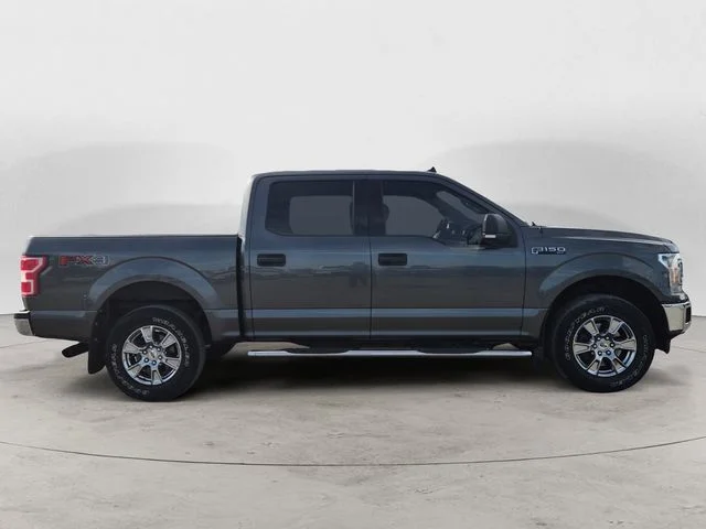 Used 2020 Gray Ford XLT image 4