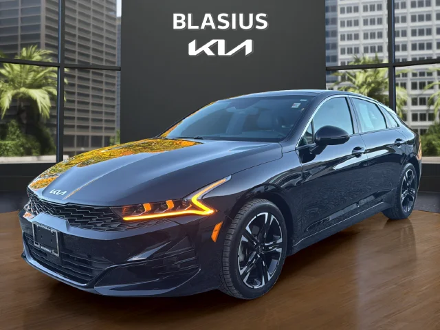2023 Kia K5
