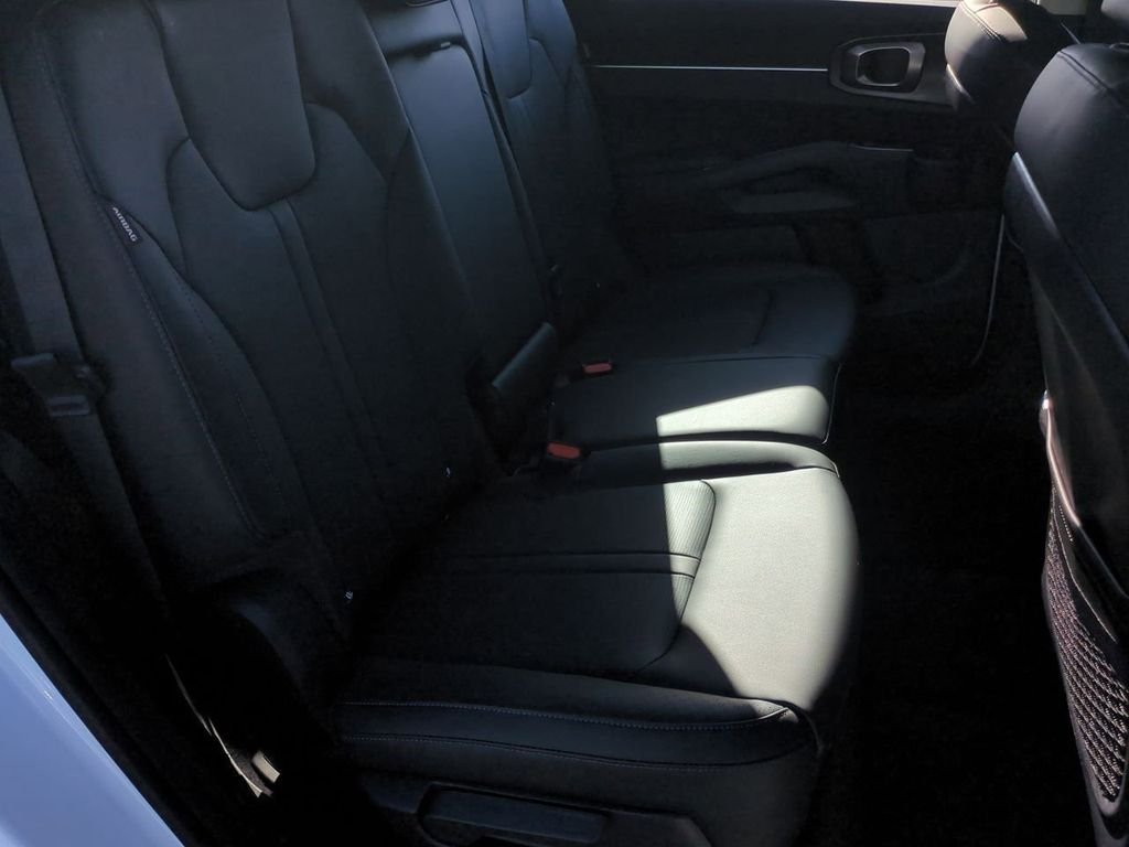 2026 Kia Sorento S - Photo 25