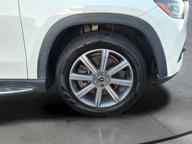 Used 2021  Mercedes-Benz GLS 450 image 31