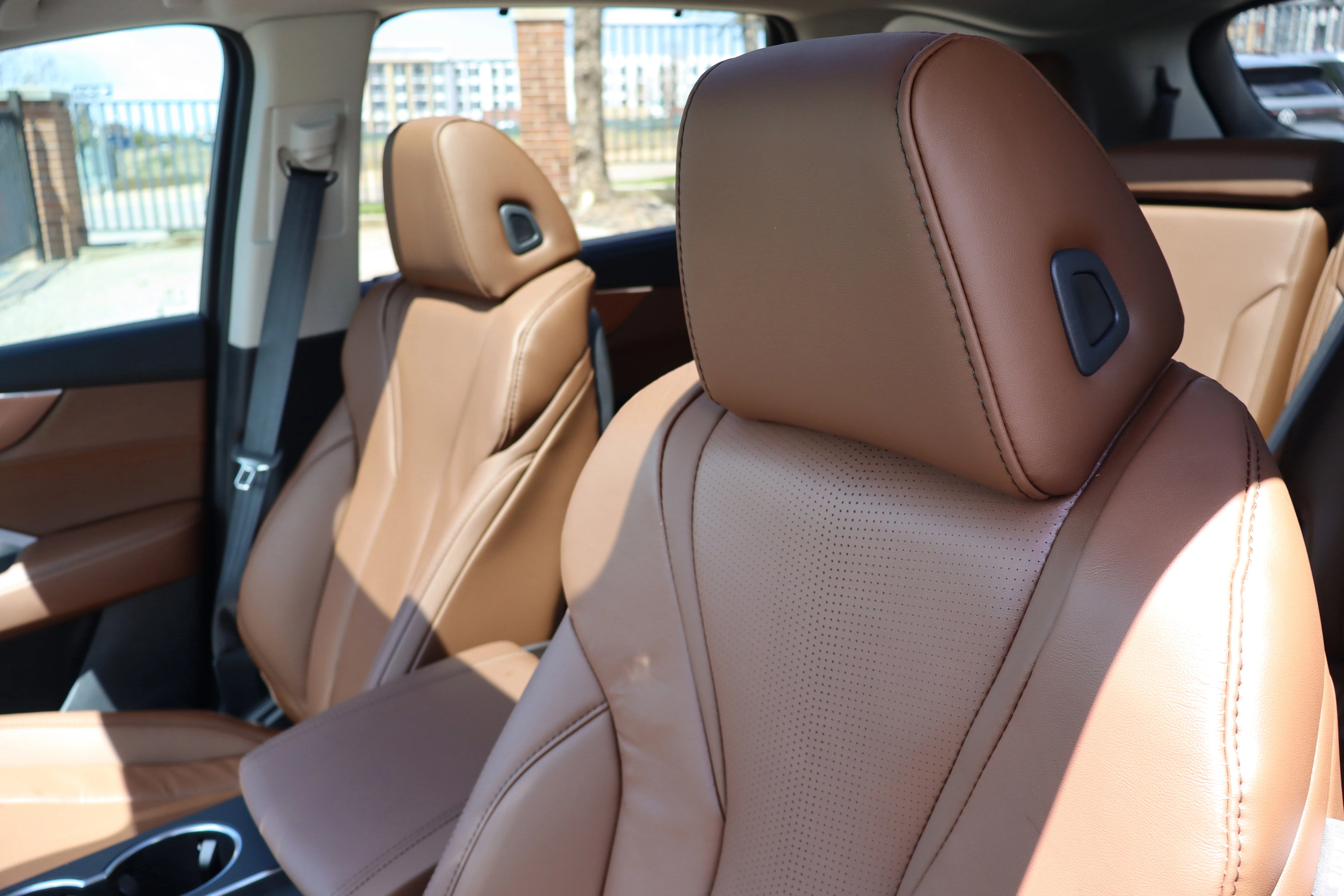 New 2026 Liquid Carbon Metallic Acura w/Technology Package image 21