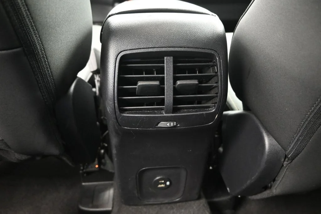 Certified Used 2024 Oxford White Ford Big Bend image 19