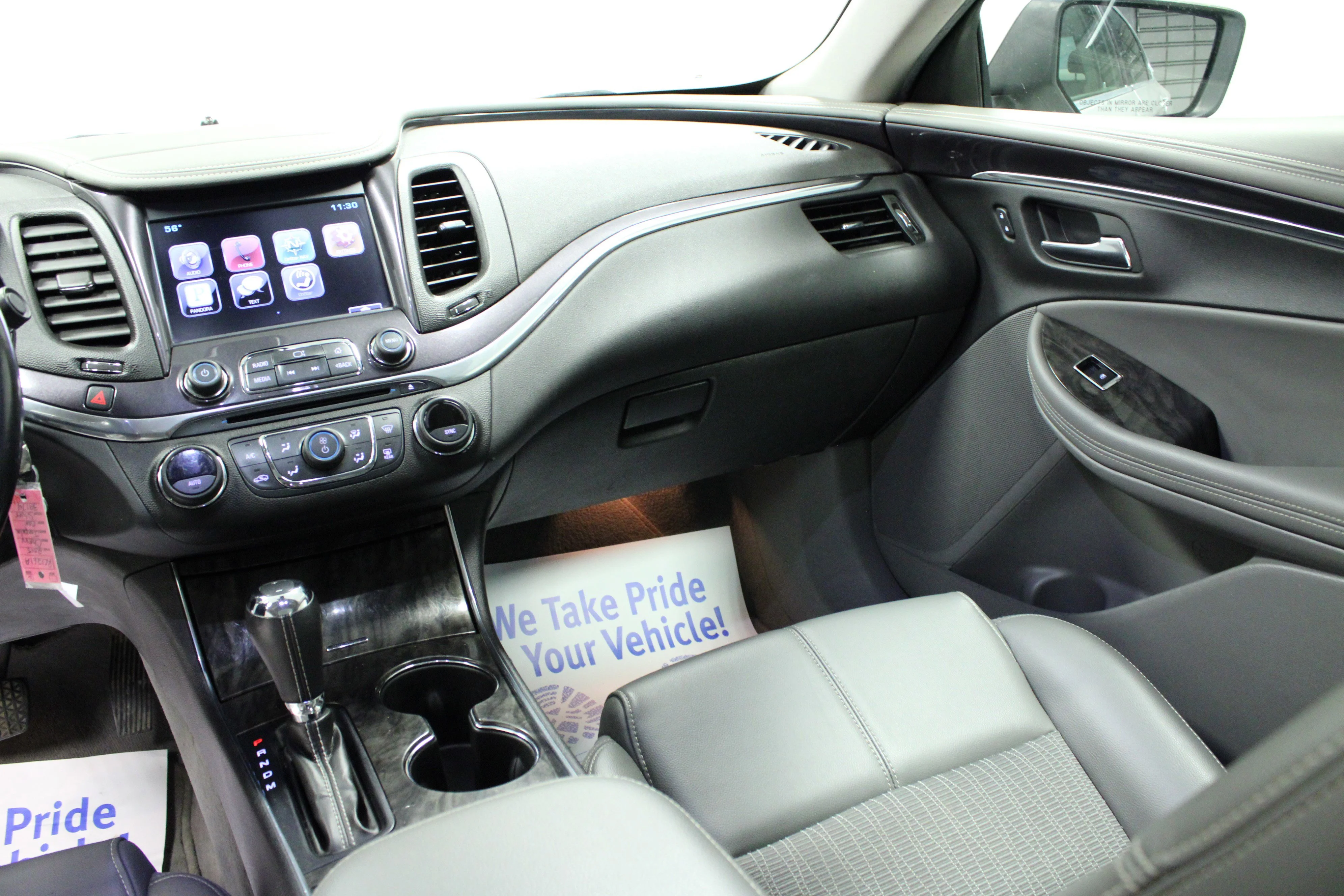Used 2015 SILVER ICE METALLIC Chevrolet LT image 18